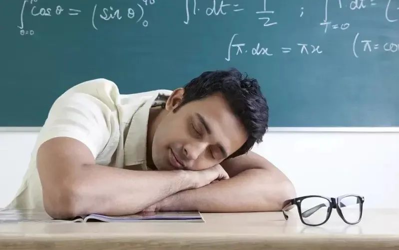 午睡太长无益，研究：睡超过&quot;这时间&quot;易肥胖、糖尿病