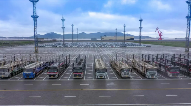 【魅力舟山】直供迪拜！“海港燃供”首次跨国开展船“加油”