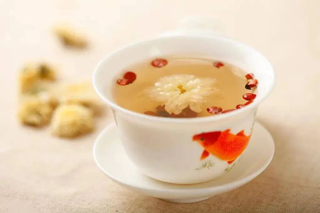 睡眠是最好的补药？睡不着的人，平时多吃三种食物，失眠不治而愈！