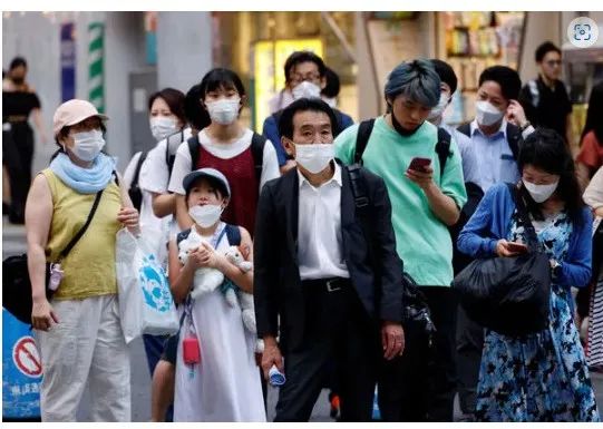 新冠变异株XEC多国激增！专家示警：恐成主要病毒