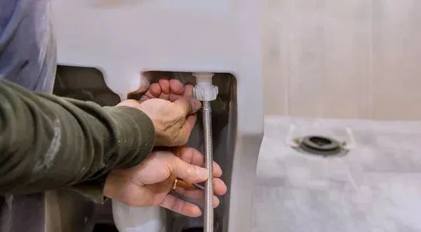 新时代铁饭碗 AI抢不走！美报告盘点13种高薪工作