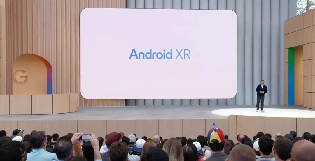 Google发布XR智能眼镜 具AI助理 翻译 记忆等功能