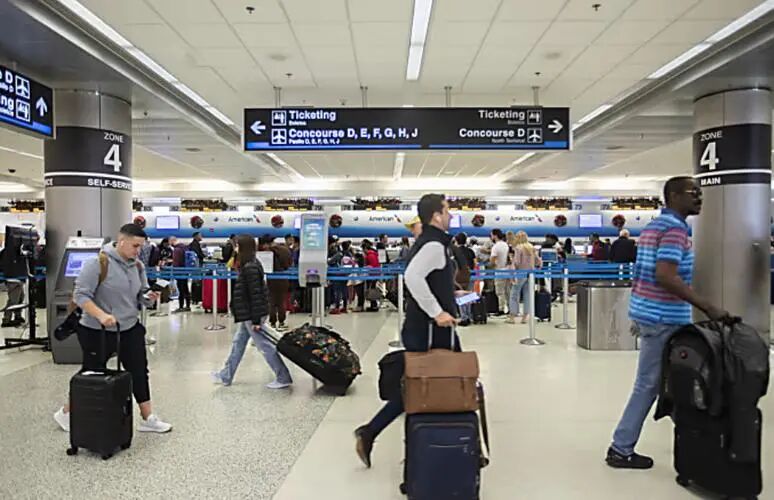 赴美入境费用全线调涨 明年起多项收费上涨