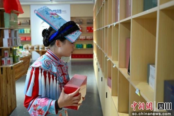 四川北川石椅村：“三色相融”绘就民族团结与乡村振兴新画卷